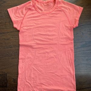 Lululemon athletic top with silver technology